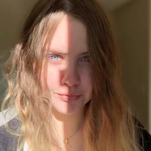 Meet your Posher, Alison